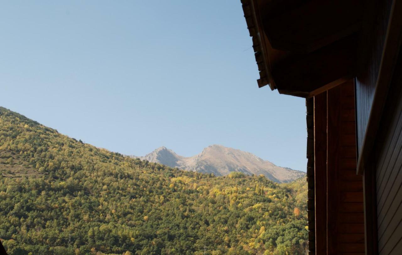 Les Ares Appartement Esterri d'Àneu Buitenkant foto